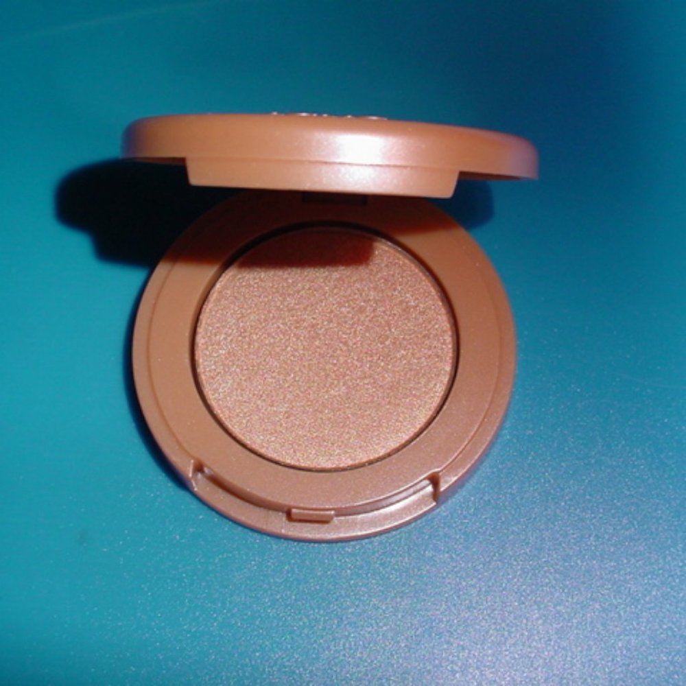 TARTE New Amazonian Clay Highlighter EXPOSED